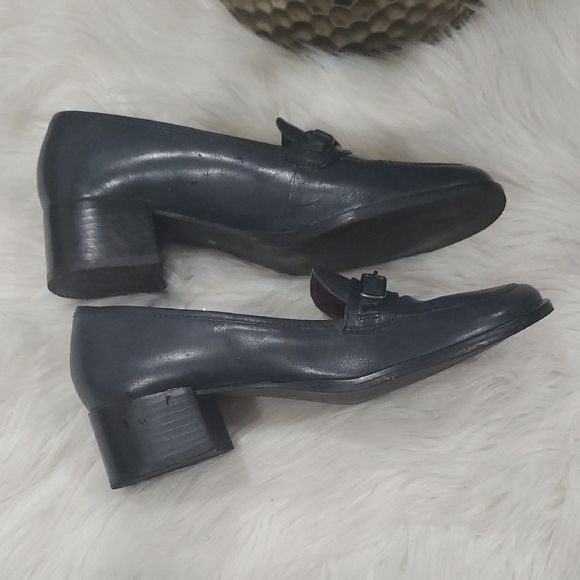 Jones Wear Women's Navy Loafers with Buckle - Picture 13 of 14